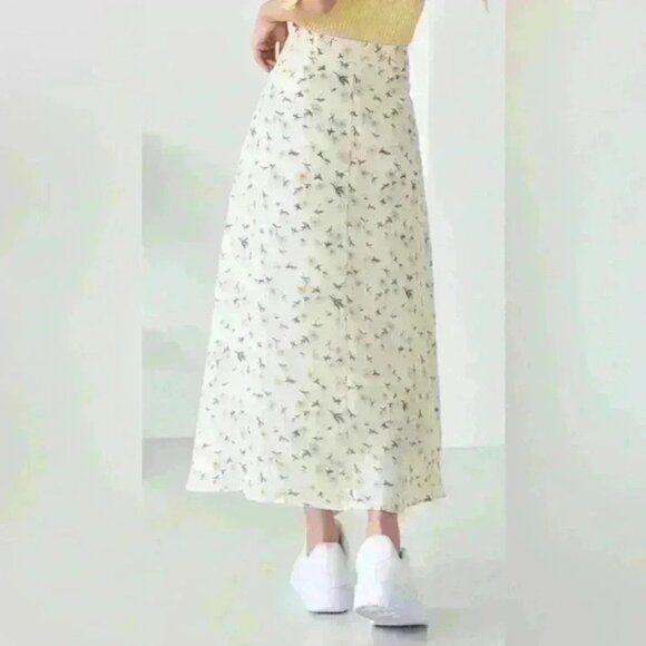 Midi skirt, yellow and beige floral print - Picture 2 of 4